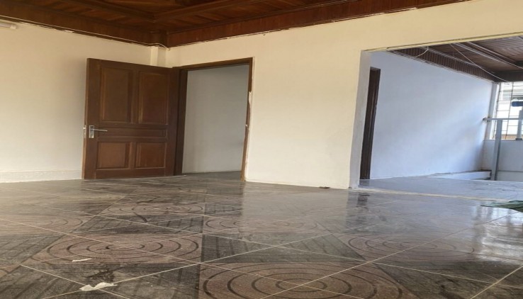 Cho thuê nhà MP KD Nguyễn Trãi, Thanh Xuân ,Hà Nội. Dt 70m2. 3 tầng - Giá 50 Triệu (ctl)